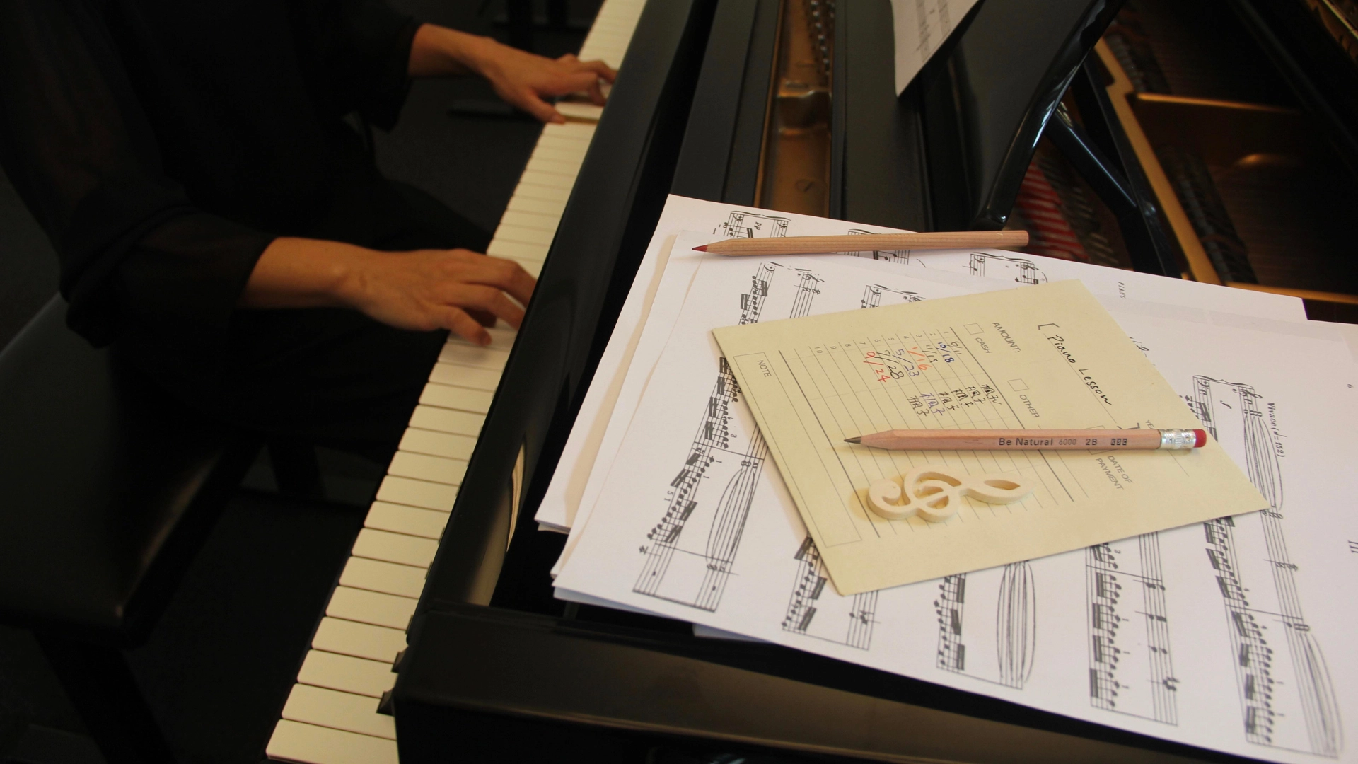caracteristica piano 6